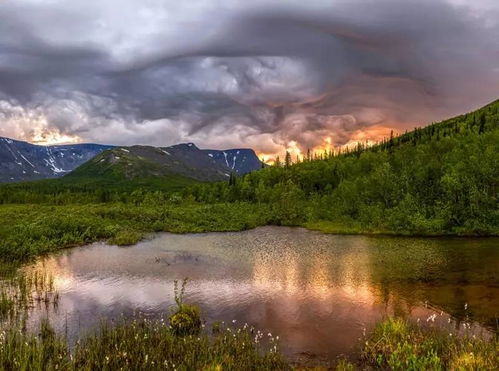 苍穹之眼 英国年度气象摄影大赛精选作品，感受自然的震撼力量